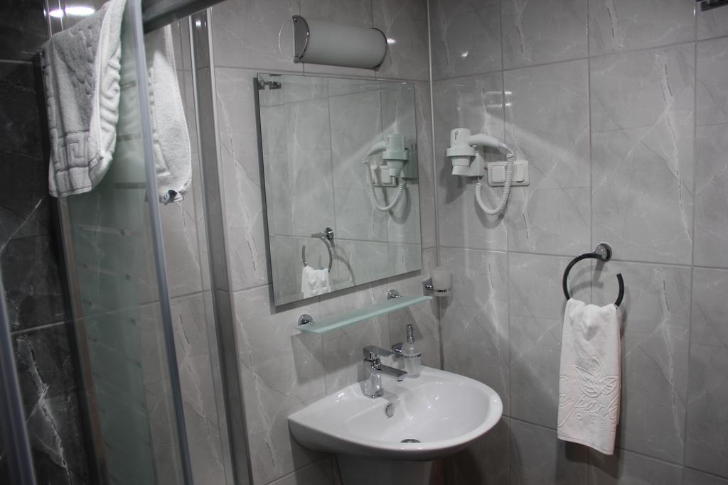 Seka Park Hotel Измит Екстериор снимка